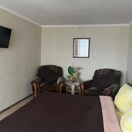 Apartment On Artyleriiska 2 With River View ムィコラーイウ エクステリア 写真