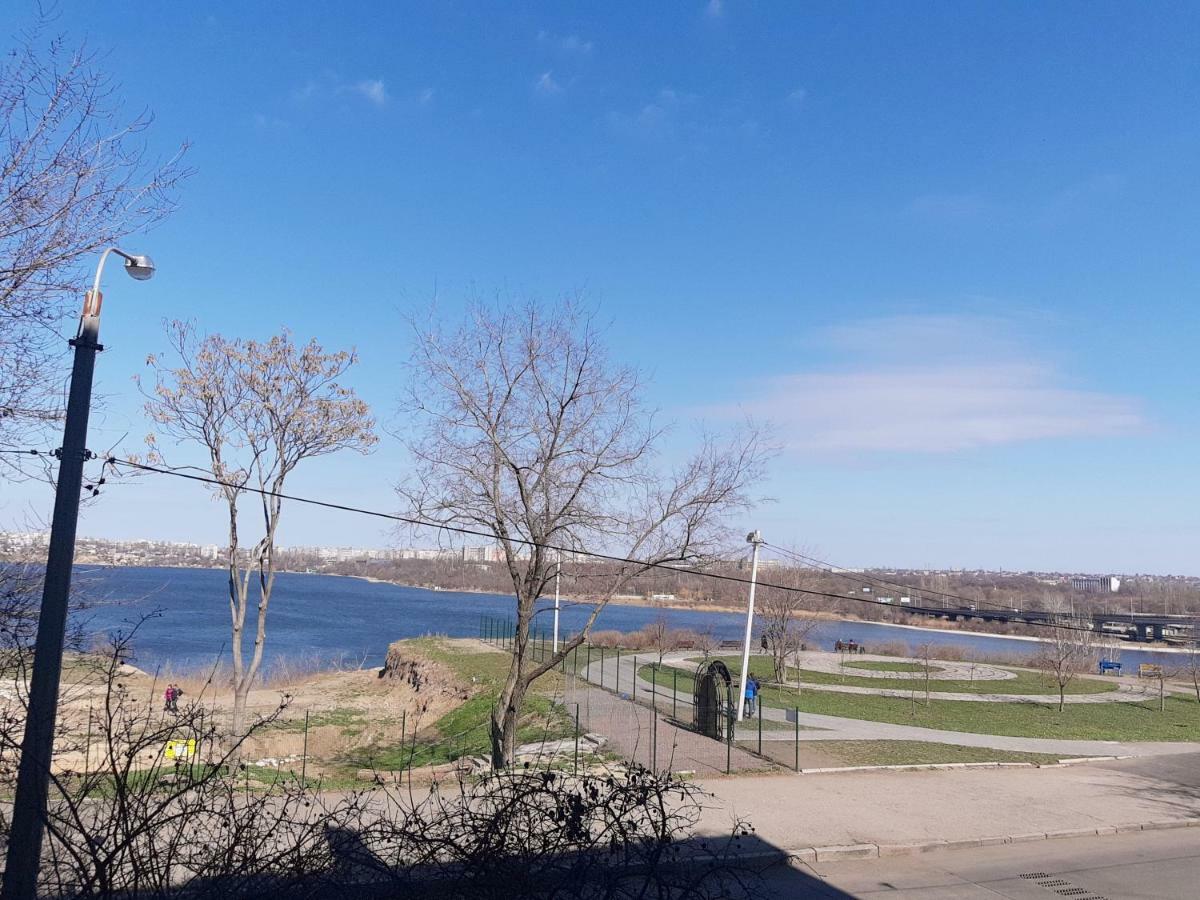 Apartment On Artyleriiska 2 With River View ムィコラーイウ エクステリア 写真