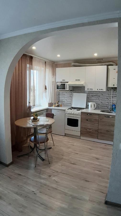Apartment On Artyleriiska 2 With River View ムィコラーイウ エクステリア 写真